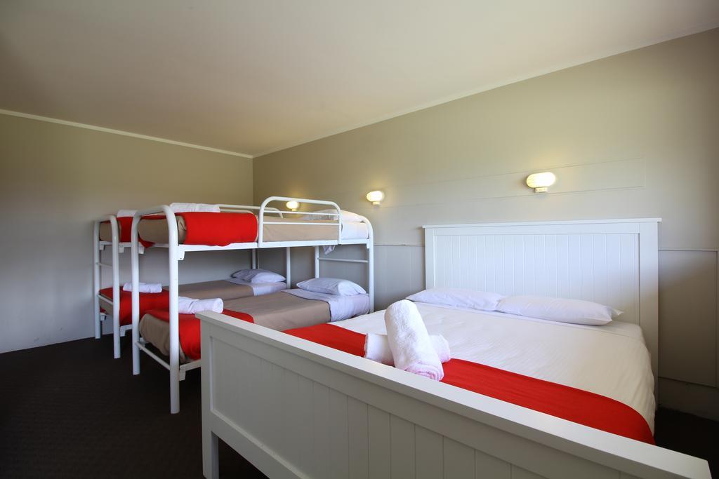 Snowy Mountains Resort And Function Centre Adaminaby Habitación foto